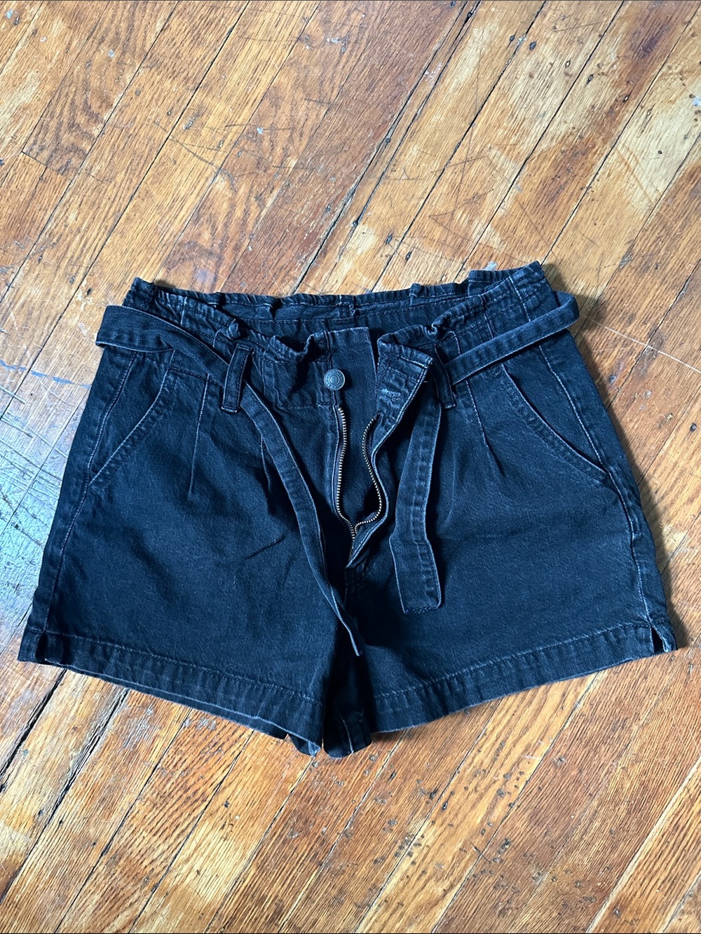 American Eagle Outfitters Black High-Waist Paperbag Shorts with Tie
